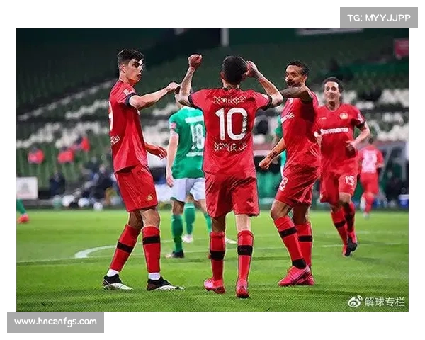 德甲球队防线解析：坚固防守如何成为冠军之路的关键因素